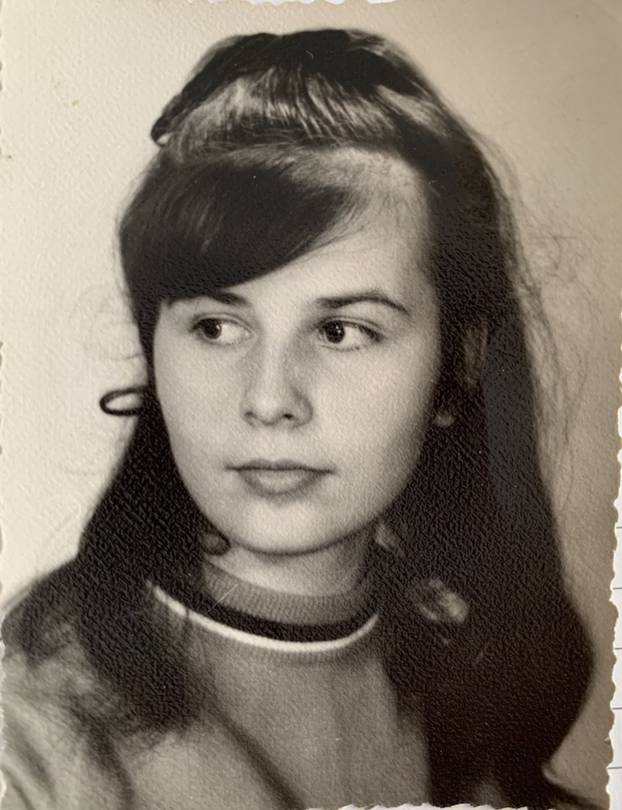 FOTO Možete li prepoznate naše političare po starim fotkama? Malo tko ih može sve pogoditi...