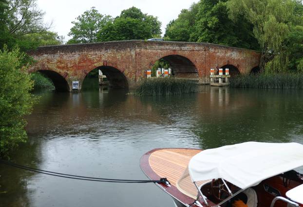 Art installation of an ATM cashpoint, attributed to anonymous artist Impro, on Sonning Bridge in Sonning