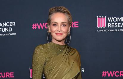 Sharon Stone jedva je preživjela nakon moždanog, zahvalila se sad doktoru: 'Dao mi je priliku'