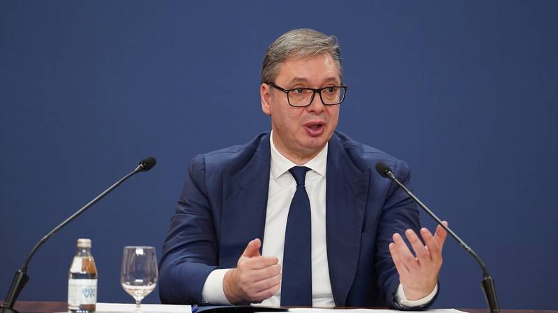 Aleksandar Vučić o incidentu ispred parlamenta u Beogradu: 'To je teroristički čin!'