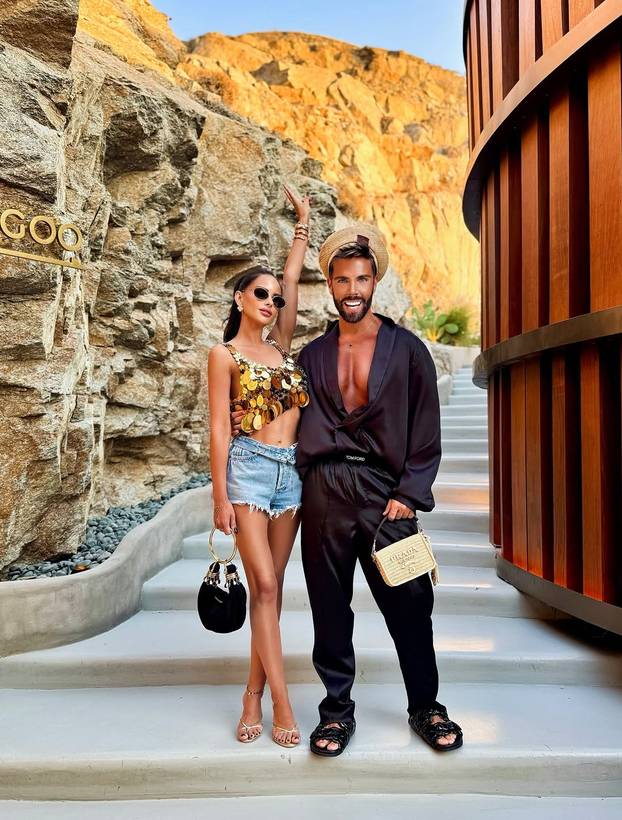 Odmor u stilu Marka Grubnića: Skupe torbice, leopard uzorci i vrela zabava na Mikonosu...