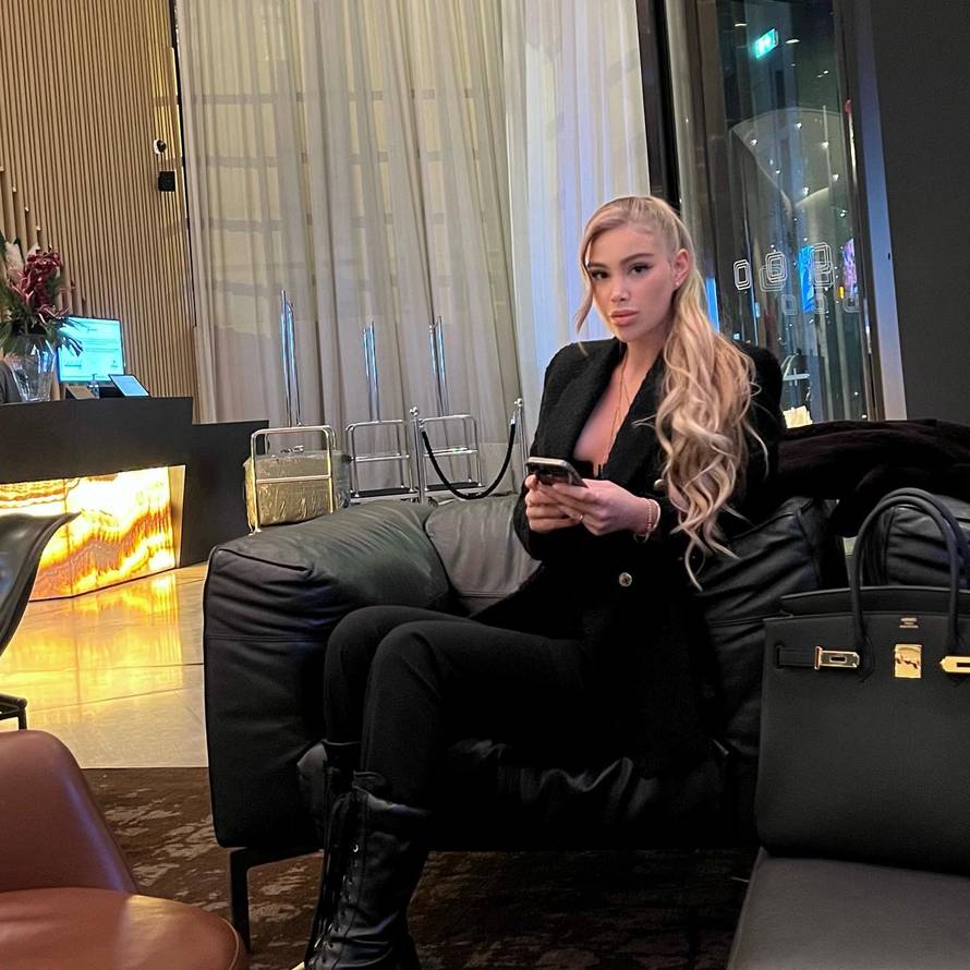 Srpski kikboksač na mjestu gdje je trebao biti Plazibat! Napada pojas teške kategorije u Gloryju