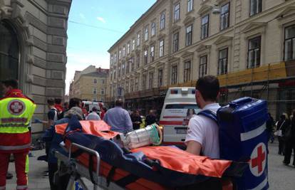 Horor u Grazu: Autom pokosio pješake, najmanje troje mrtvih
