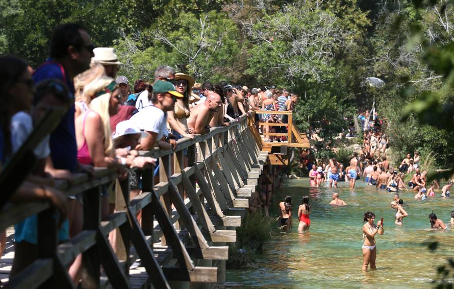 Ljepote Nacionalnog parka Krka i tijekom turistiÄke sezone zaista oÄaravaju