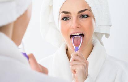 Uzroci lošeg zadaha: Može biti i od naslaga bakterija na jeziku