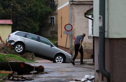 Ovo je strašno! Grad u Poljskoj nakon poplava izgleda kao da ga je pogodila atomska bomba