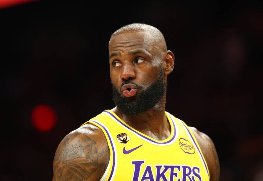 NBA: Los Angeles Lakers at Phoenix Suns