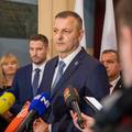 Osječko-baranjski župan: 'Očekujemo odgovore o požaru u tvrtki Drava International'