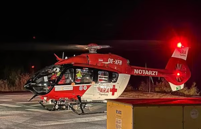 Tinejdžeri se penjali u Alpama, bilo im je prehladno pa su zvali spasioce. Izvlačio ih helikopter