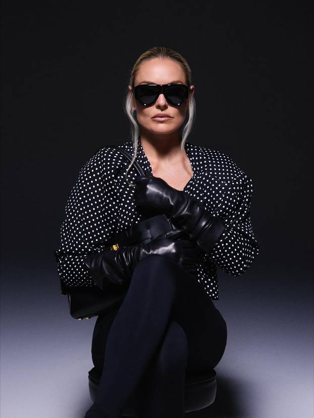 Skijaška Sharon Stone rado pozira bez gaćica i grudnjaka. Sad ide po nemogući pothvat