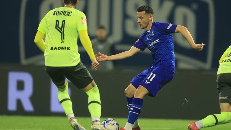 Dinamo Zagreb prepričljivo premagal Slaven Belupo in se odlepil od Hajduka na vrhu lestvice