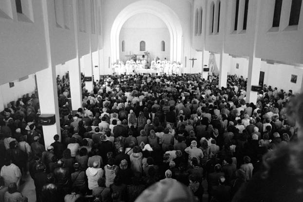 Međugorje - jedno od najpoznatijih katoličkih hodočasničkih odredišta, 27.1.1991.