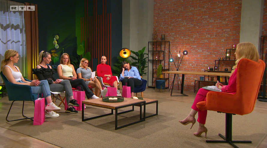 Cure dobile vibratore, a neke su se sramile. Ana: 'Sve načitane, a prvo će provjeriti baterije...'