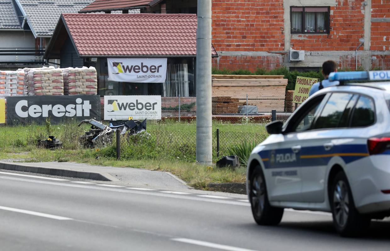 Detalji nesreće u Kalinovici: Vozač Mercedesa je naletio na motociklista koji ga je pretjecao
