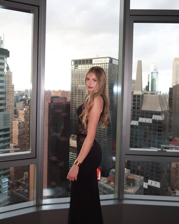 FOTO Vole bikinije i magnet su za obožavatelje: Sestre zlatne Jutte Leerdam postale senzacija