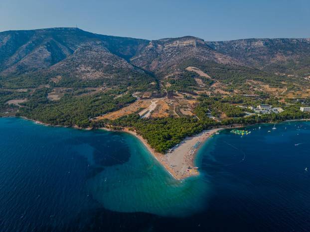 Fotografije iz zraka plaže Zlatni rat koja je promijenila svoj oblik
