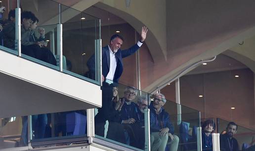 Legendarni Batistuta tražio je da mu amputiraju noge, a sada je zabio pred punim stadionom
