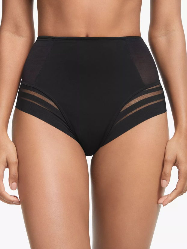 Donje rublje koje želite nositi: Udobno, praktično, a i oblikuje