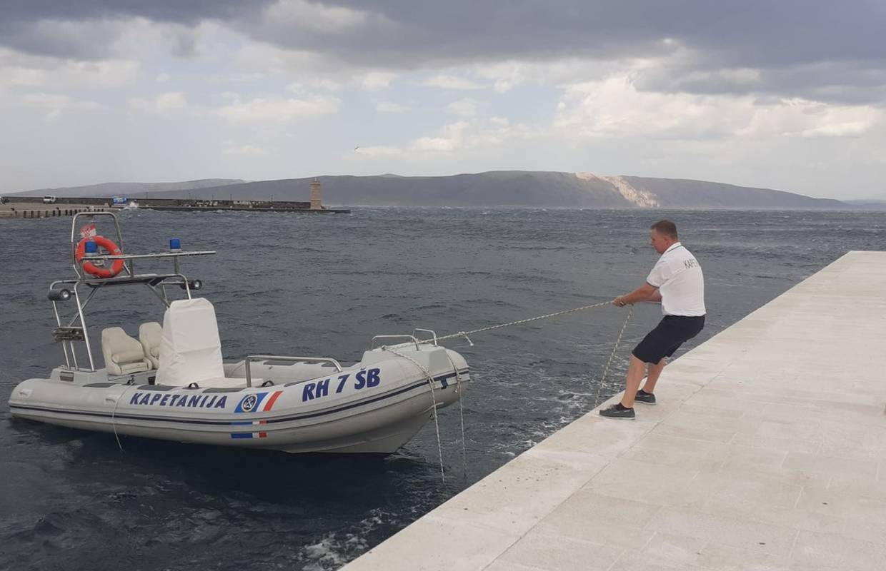 Sedam turista se umalo utopilo: 'Spasili smo plivača, obitelj na gumenjaku i Poljaka na luftiću'