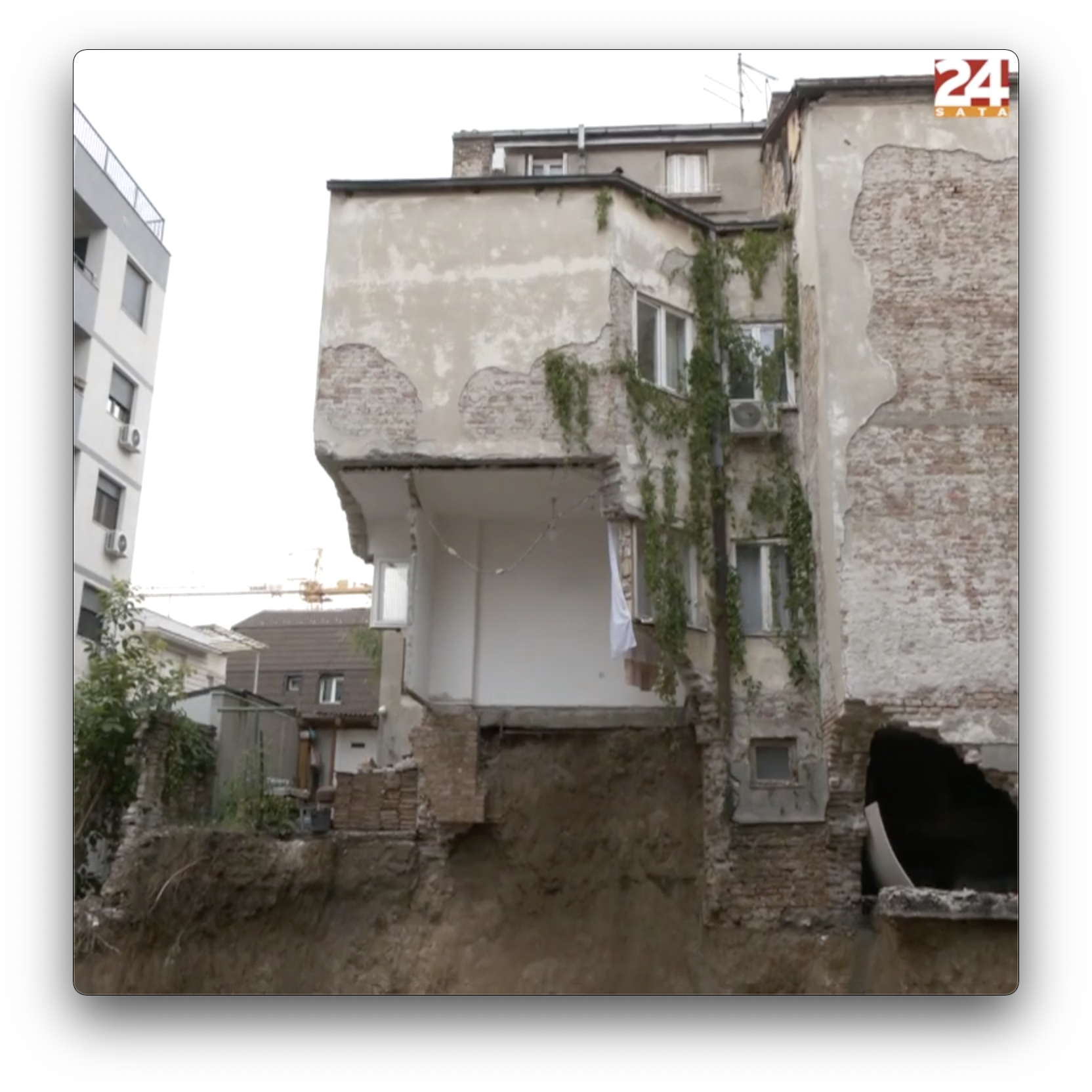 Urušila se zgrada u Beogradu: 'Investitor se zanio kopanjem temelja susjedne zgrade'