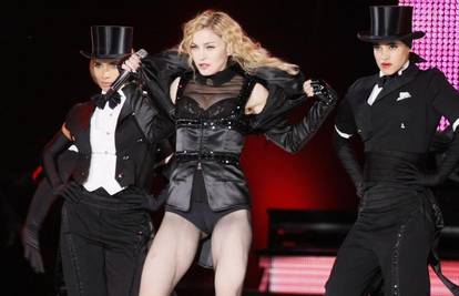 Madonna pala u nesvijest tijekom koncerta u Sofiji