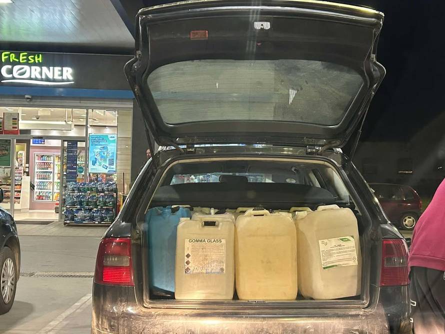 'U Virovitici natočio više od 400 litara dizela i pitao na blagajni kako to da više nema goriva!?'