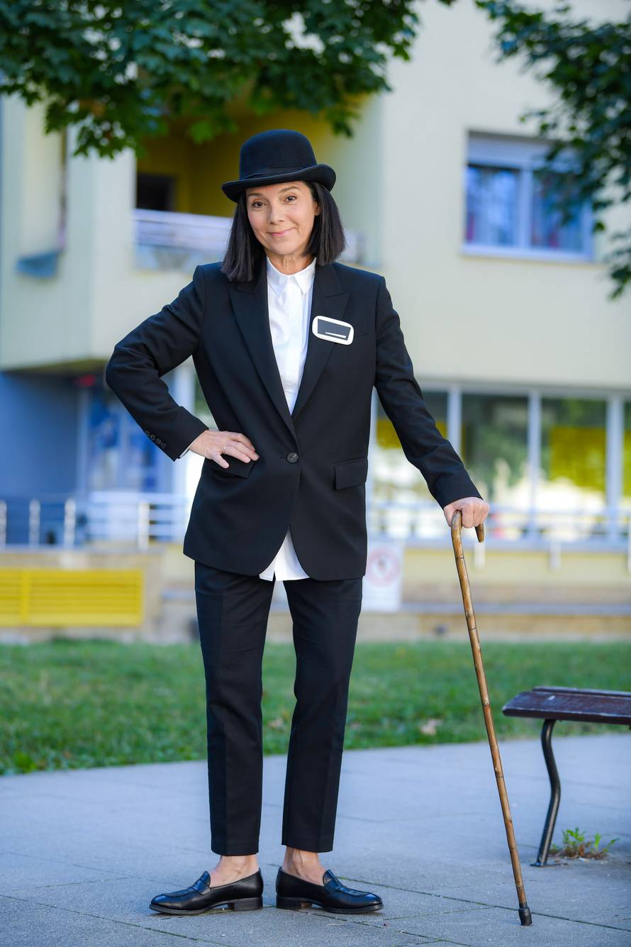 Gledatelji su je zavoljeli u TV kvizu 'Najslabija karika', a danas ima vlastiti talk show...