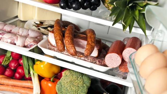 Evo što trebate napraviti prije nego što meso stavite u frižider