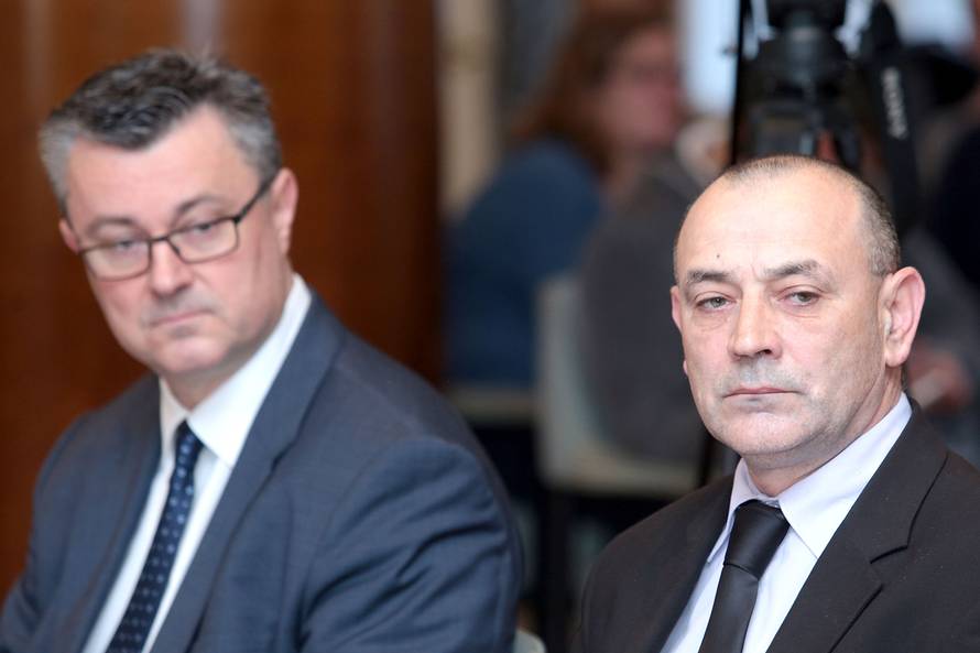 Stazić: Planirate li prosvjede? Medved: Vjerojatno će ih biti