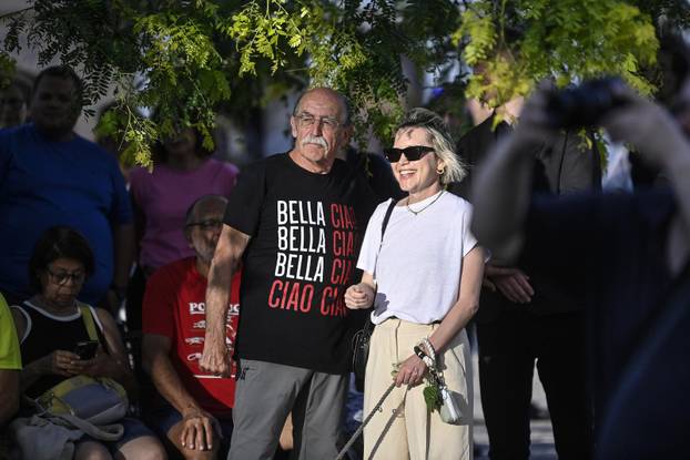 Zagreb: Obilježavanje dana antifašističke borbe na Europskom trgu 