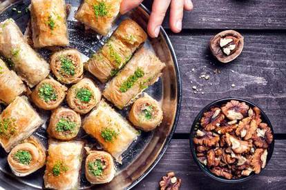 Danas napravite tradicionalnu sočnu baklavu i zasladite se