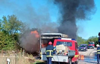 Planuo autobus kod Trogira. Iz Promet Splita: 'Naša tvrtka kontinuirano radi na sigurnosti'