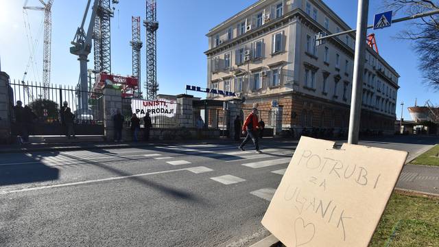 Radnicima Uljanika isplaćene plaće za prosinac i božićnice