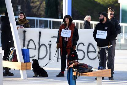 Šibenik: Okupljanje za zaštitu ženskih ljudskih prava