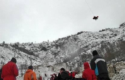 Francuskinja pala sa stijene, helikopterom je prevezli u Split