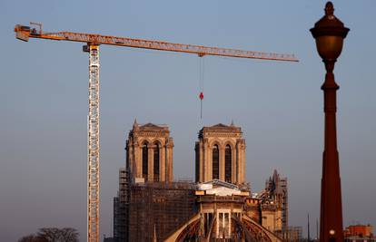 Notre Dame dvije godine nakon požara još uvijek čeka obnovu