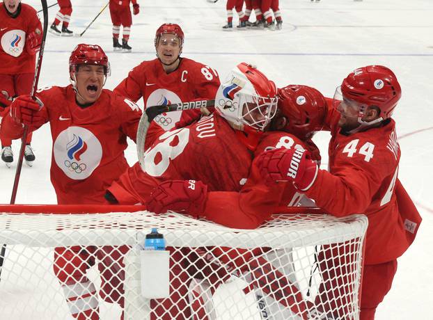 Ice Hockey - Men's Play-offs Semifinals - Russian Olympic Committee v Sweden