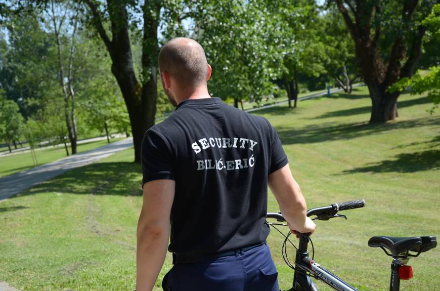 Kako spriječiti provalnike da vam upadnu u stan?