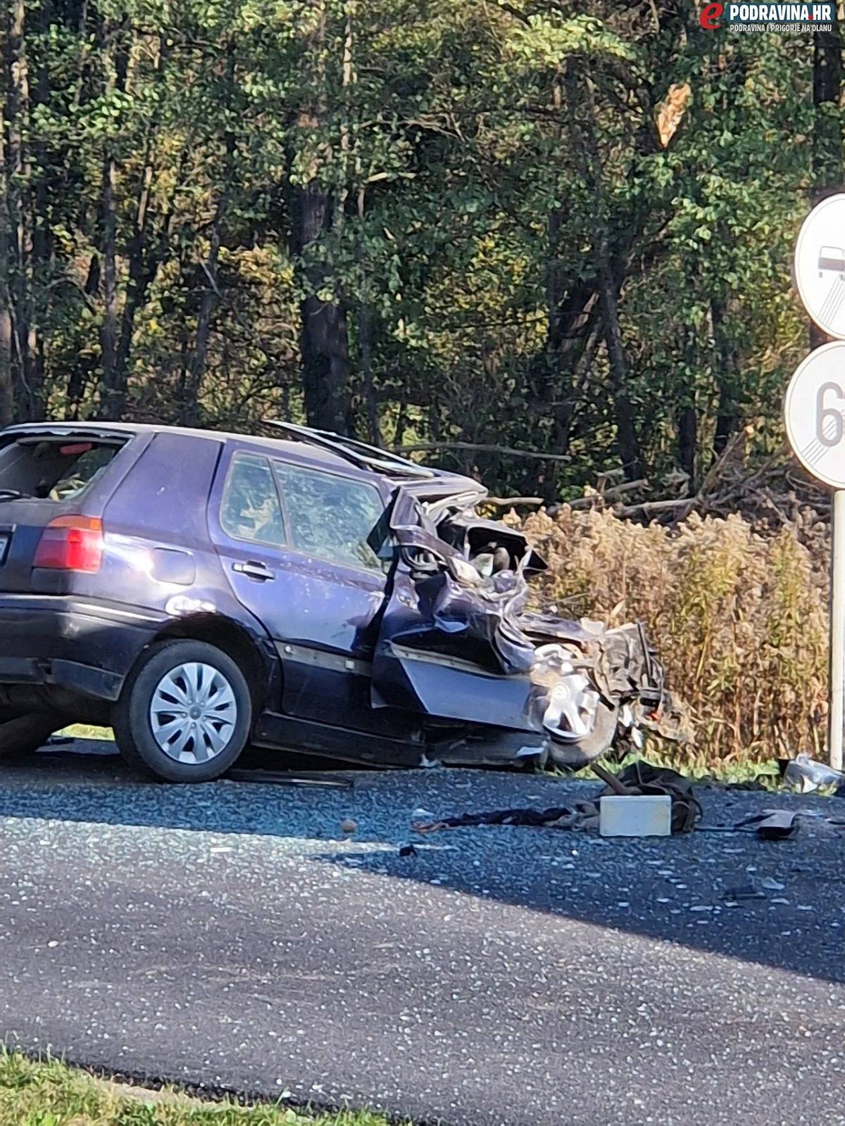 Užas kod Đurđevca: Vozač auta poginuo u sudaru s kamionom