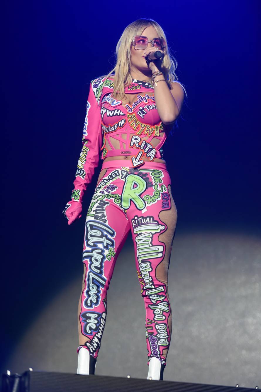 Zadar: Svjetska pop zvijezda Rita Ora nastupila na  Višnjiku