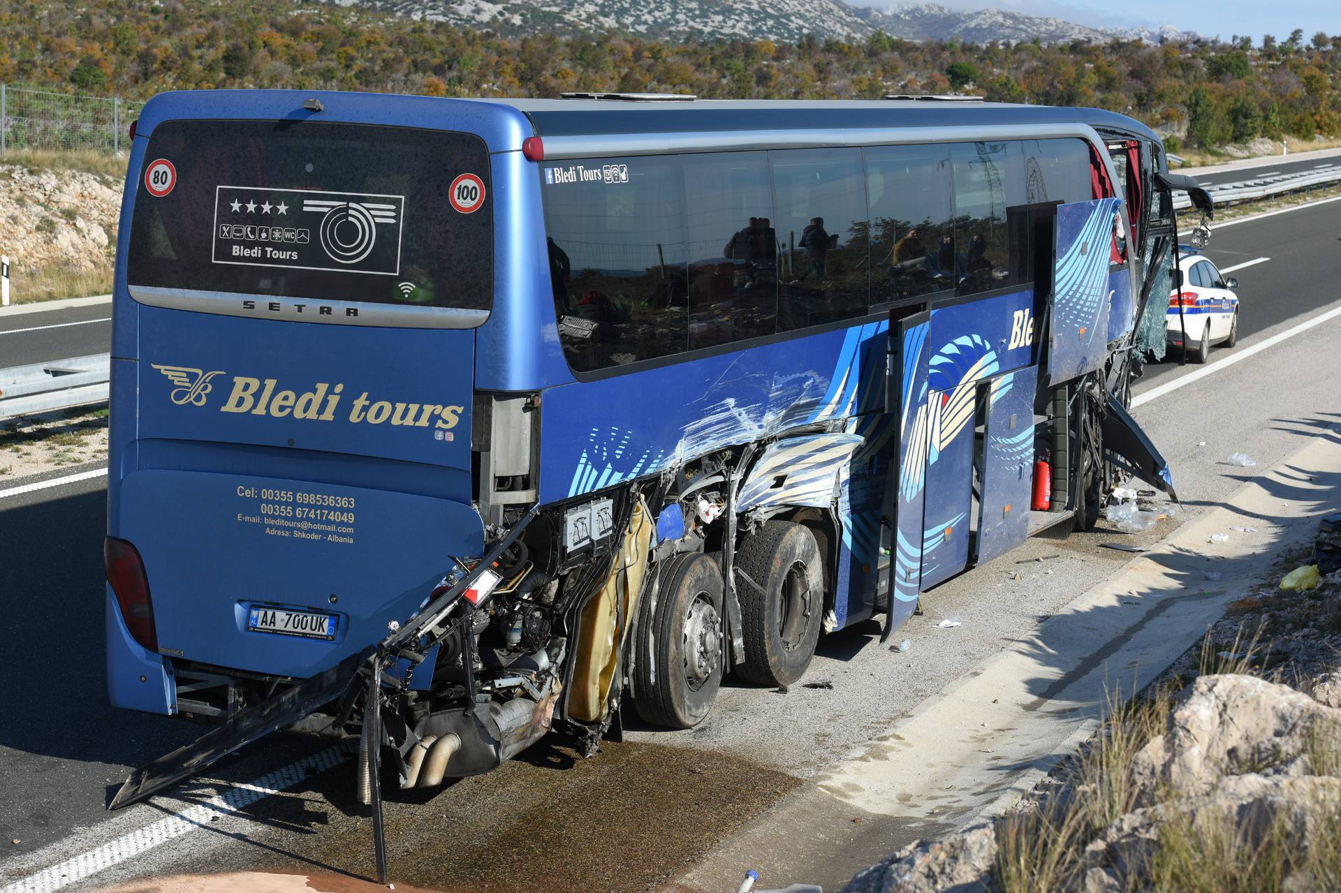 Kod odmorišta Jasenice na autocesti A1 autobus izletio s ceste