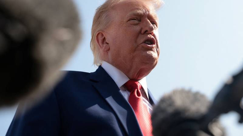 Trump oštro zaprijetio Iranu: 'Za svaki napad na brod uništit ćemo jedan most ili elektranu'
