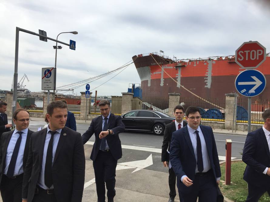 'Neće meni nitko određivati s kim ću graditi većinu u Saboru'