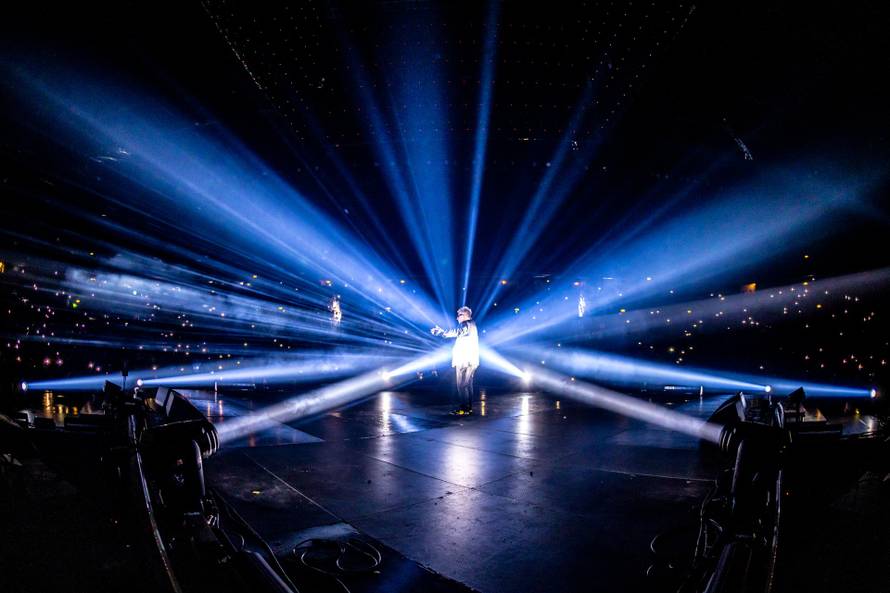 Ritam 90-ih: Glazba koja nas je držala na nogama – i na životu