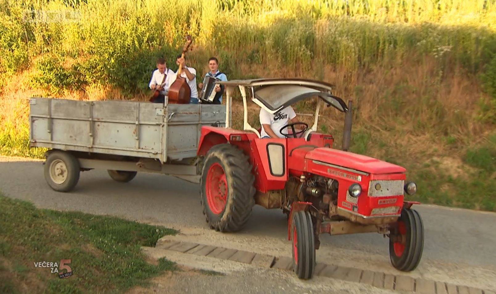 Đurđica u 'Večeri za 5' osvojila gošće sviračima, ali bilo je i zamjerki: 'Odrezak je bio žilav'