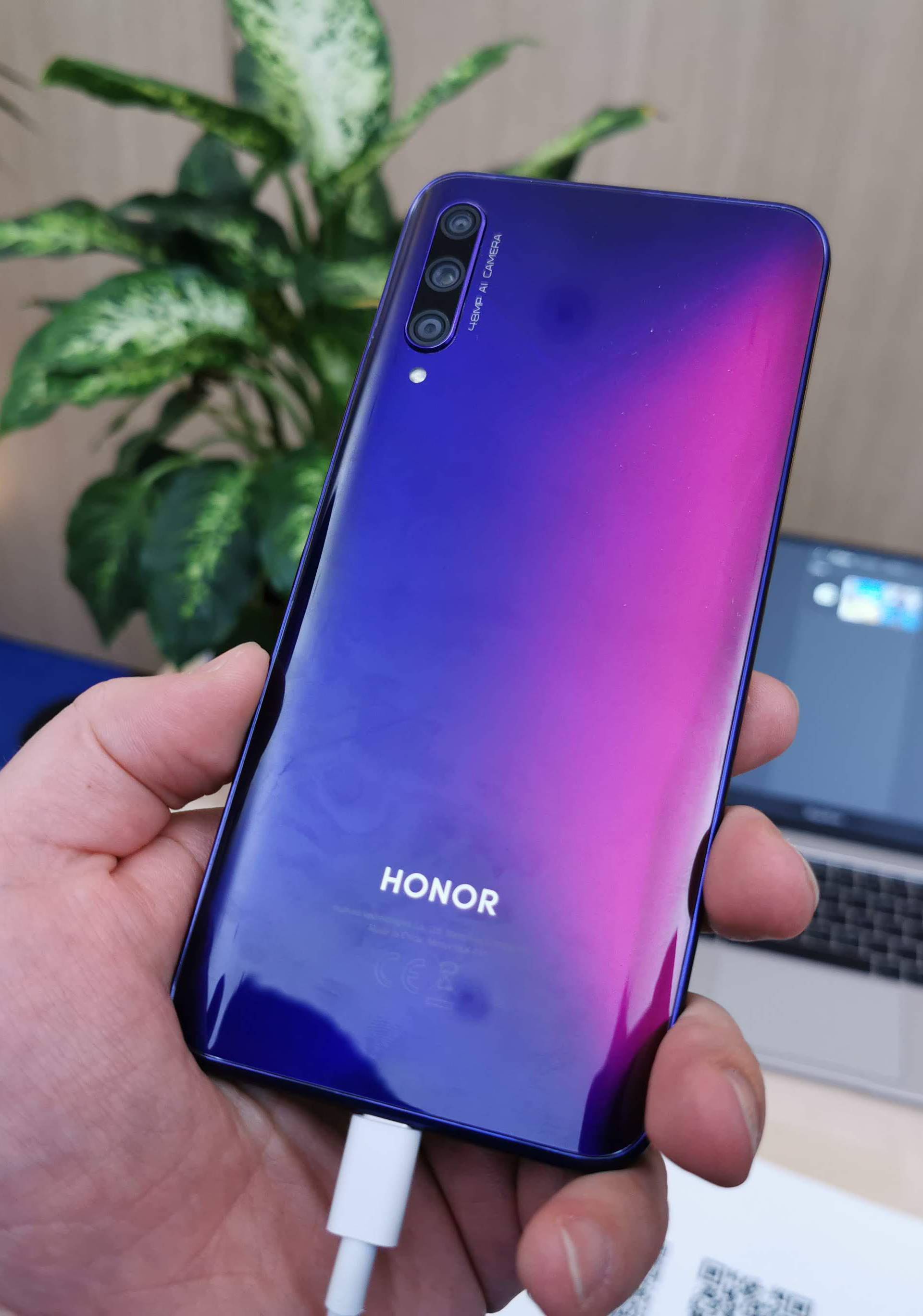 Honor 9X Pro nema Google,  ali ima jako dobru cijenu i kameru