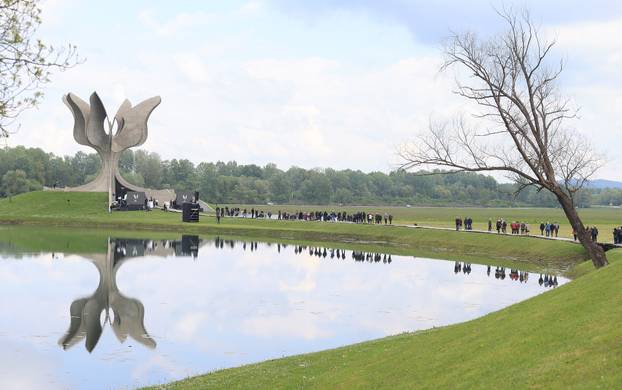 Komemoracija "Sjećanje za budućnost" u Spomen-području Jasenovac