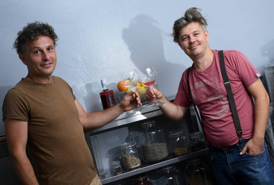 Juričan s frendom proizvodi gin: Bit će dugovječan kao Manolić!