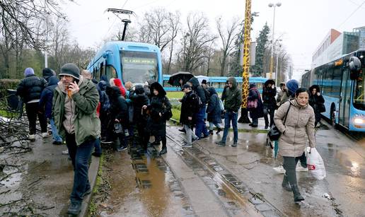 FOTO Javni prijevoz u kolapsu: Evo kuda voze ZET-ove linije