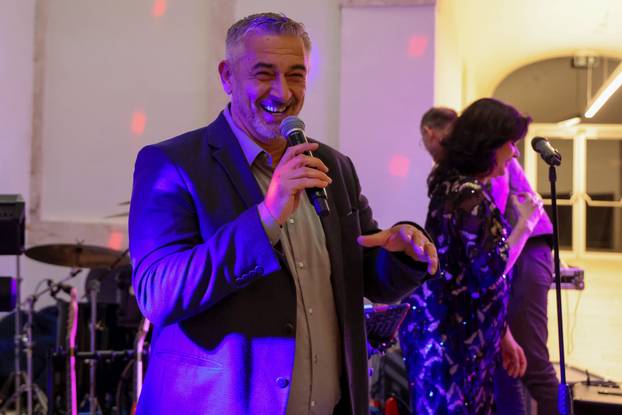 U Zadru održan Bal umirovljenika, zaplesao i ministar Šime Erlić